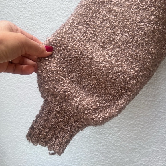 Vintage Adele Joyce Sweather - Picture 4 of 9